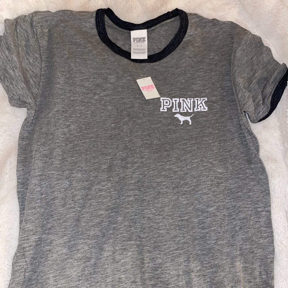 VS t shirt